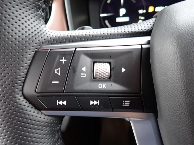 アウトランダーPHEV Pエグゼクティブパッケージ メーカー保証 セミアニリンレザー YAMAHAスピーカー 12.3型HDディスプレイ デジタルインナーミラー 全方位カメラ コーナーセンサー マイパイロット HUD ベンチレーション LEDライト(39枚目)