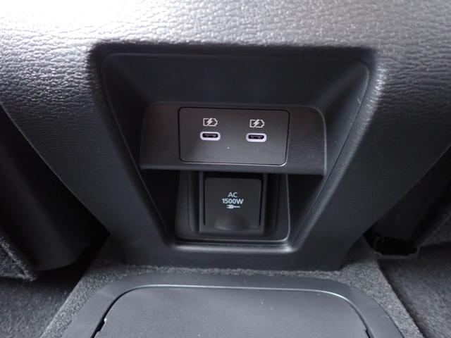 アウトランダーPHEV Pエグゼクティブパッケージ メーカー保証 セミアニリンレザー YAMAHAスピーカー 12.3型HDディスプレイ デジタルインナーミラー 全方位カメラ コーナーセンサー マイパイロット HUD ベンチレーション LEDライト(44枚目)