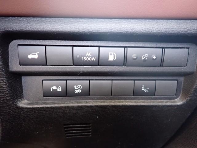 アウトランダーPHEV Pエグゼクティブパッケージ メーカー保証 CEV補助 セミアニリンレザー サンルーフ マイパイロット デジタルインナーミラー YAMAHAスピーカー 12.3インチディスプレイナビ HUD 全方位カメラ ミツビシコネクト(39枚目)