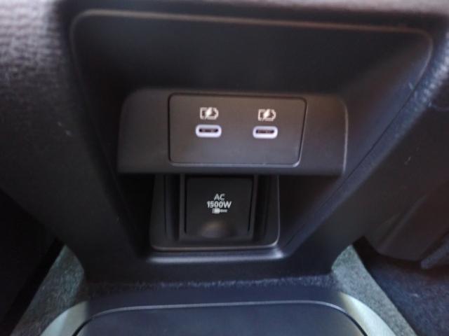 アウトランダーPHEV Pエグゼクティブパッケージ メーカー保証 CEV補助 セミアニリンレザー サンルーフ マイパイロット デジタルインナーミラー YAMAHAスピーカー 12.3インチディスプレイナビ HUD 全方位カメラ ミツビシコネクト(41枚目)