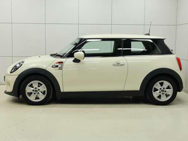 MINI ヴィクトリア ヴィクトリア 3ドア DCT 認定中古車 純正ナビ 障害物センサーBカメラ ETC LEDライト フォグライト Bluetooth USB キーレスエントリー(5枚目)