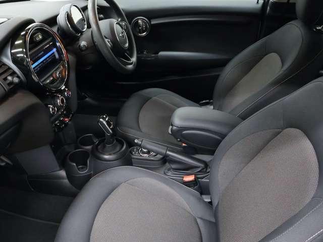 MINI ヴィクトリア ヴィクトリア 3ドア DCT 認定中古車 純正ナビ 障害物センサーBカメラ ETC LEDライト フォグライト Bluetooth USB キーレスエントリー(12枚目)