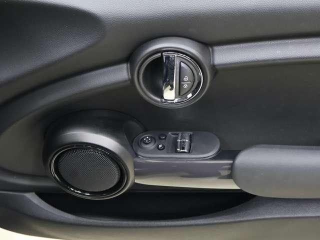 MINI ヴィクトリア ヴィクトリア 3ドア DCT 認定中古車 純正ナビ 障害物センサーBカメラ ETC LEDライト フォグライト Bluetooth USB キーレスエントリー(34枚目)