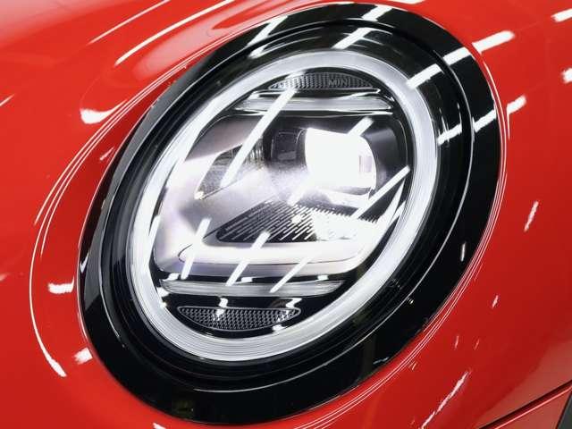 MINI クーパーS クラシック・トリム クーパーS 3ドア DCT 認定中古車/CLASSICトリム/ナビ/アップルカープレイ/アンドロイドオート/シートヒーター/ステアリングヒーターステアリングサポート/ACC/ETC/18AW(7枚目)