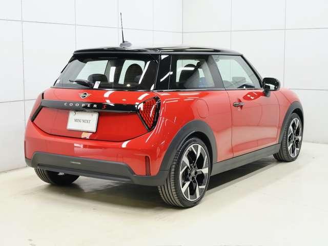 MINI クーパーS クラシック・トリム クーパーS 3ドア DCT 認定中古車/CLASSICトリム/ナビ/アップルカープレイ/アンドロイドオート/シートヒーター/ステアリングヒーターステアリングサポート/ACC/ETC/18AW(17枚目)