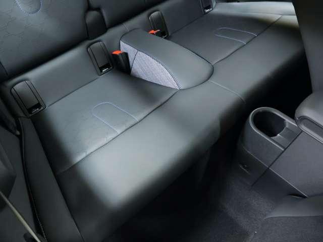 MINI クーパーS クラシック・トリム クーパーS 3ドア DCT 認定中古車/CLASSICトリム/ナビ/アップルカープレイ/アンドロイドオート/シートヒーター/ステアリングヒーターステアリングサポート/ACC/ETC/18AW(21枚目)