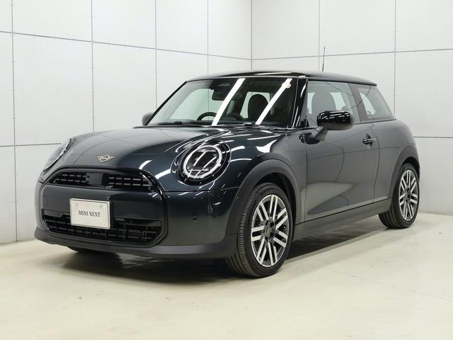 MINI クーパーC クラシック・トリム 認定中古車/ナビ/クラシックトリム/アップルカープレイ/アンドロイドオート/シートヒーター/ステアリングヒーター/ACC/ETC/16AW/LEDヘッドライト/バックカメラ/前後センサー/衝突軽減(2枚目)