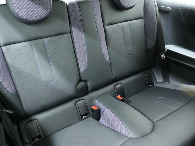 MINI クーパーC クラシック・トリム 認定中古車/ナビ/クラシックトリム/アップルカープレイ/アンドロイドオート/シートヒーター/ステアリングヒーター/ACC/ETC/16AW/LEDヘッドライト/バックカメラ/前後センサー/衝突軽減(21枚目)