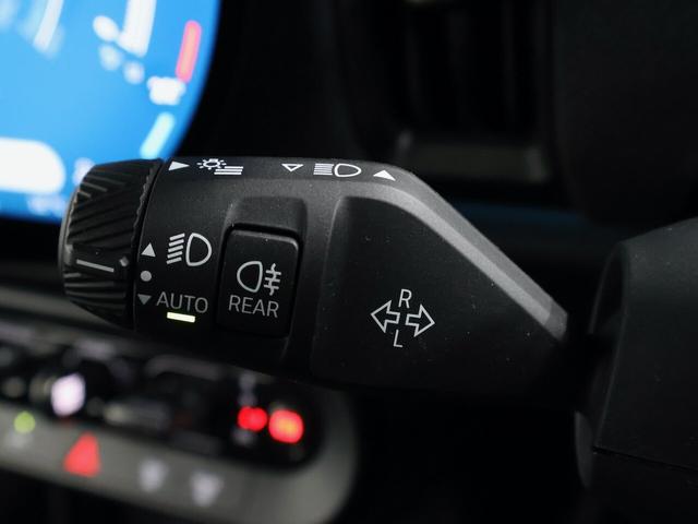 MINI クーパーC クラシック・トリム 認定中古車/ナビ/クラシックトリム/アップルカープレイ/アンドロイドオート/シートヒーター/ステアリングヒーター/ACC/ETC/16AW/LEDヘッドライト/バックカメラ/前後センサー/衝突軽減(36枚目)