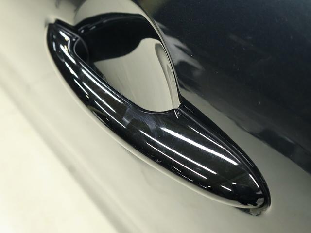 MINI 3ドア DCT 定中古車/ナビ/クラシックトリム/アップルカープレイ/アンドロイドオート/シートヒーター/ステアリングヒーター/ACC/ETC/16AW/LEDヘッドライト/バックカメラ/前後センサー(8枚目)