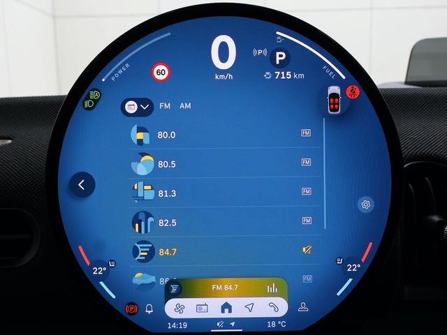 MINI 3ドア DCT 定中古車/ナビ/クラシックトリム/アップルカープレイ/アンドロイドオート/シートヒーター/ステアリングヒーター/ACC/ETC/16AW/LEDヘッドライト/バックカメラ/前後センサー(31枚目)