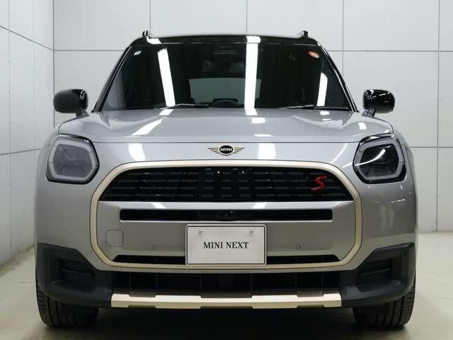 MINI カントリーマンSオール4 フェイバリット・トリム DCT 4WD ナビ AppleCarPlay アクティブクルーズ 全方位カメラ ドライブレコーダー ステアリングサポート 電動リアゲート スマートキー シートヒーター Harman/kardon(4枚目)