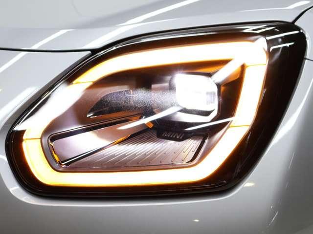 MINI カントリーマンSオール4 フェイバリット・トリム DCT 4WD ナビ AppleCarPlay アクティブクルーズ 全方位カメラ ドライブレコーダー ステアリングサポート 電動リアゲート スマートキー シートヒーター Harman/kardon(6枚目)