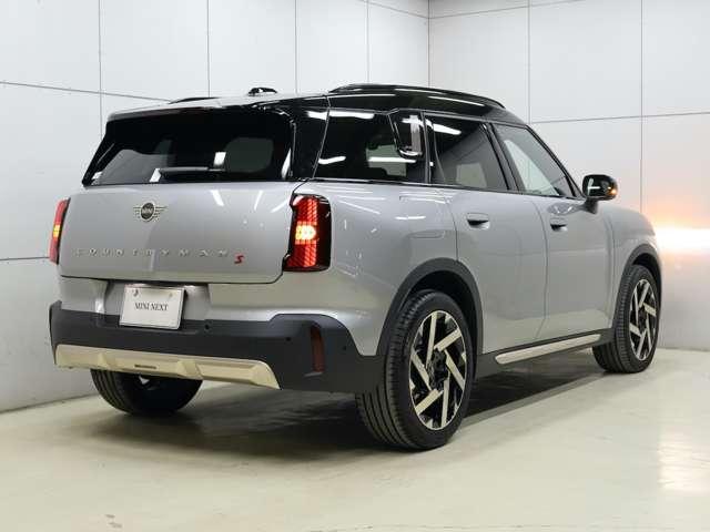 MINI カントリーマンSオール4 フェイバリット・トリム DCT 4WD ナビ AppleCarPlay アクティブクルーズ 全方位カメラ ドライブレコーダー ステアリングサポート 電動リアゲート スマートキー シートヒーター Harman/kardon(16枚目)