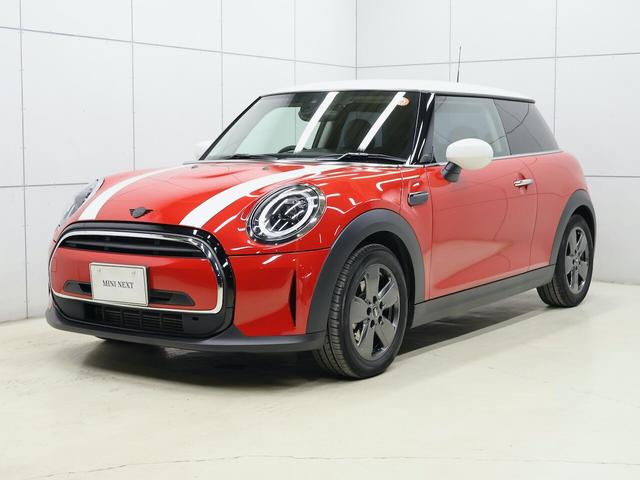 MINI クーパー 3ドア DCT AppleCarPlay アクティブクルーズ 前後障害物センサーRカメラ Bluetooth ETC LEDライト スマートキー USB 17インチホイール(2枚目)