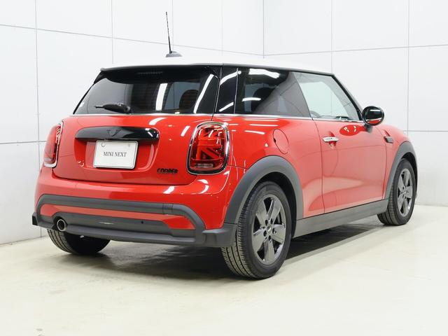 MINI クーパー 3ドア DCT AppleCarPlay アクティブクルーズ 前後障害物センサーRカメラ Bluetooth ETC LEDライト スマートキー USB 17インチホイール(8枚目)