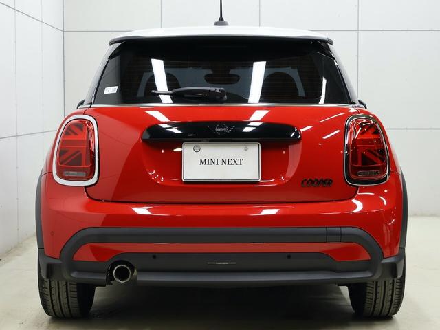 MINI クーパー 3ドア DCT AppleCarPlay アクティブクルーズ 前後障害物センサーRカメラ Bluetooth ETC LEDライト スマートキー USB 17インチホイール(10枚目)