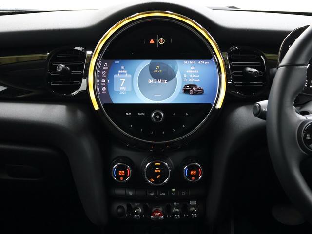 MINI クーパー 3ドア DCT AppleCarPlay アクティブクルーズ 前後障害物センサーRカメラ Bluetooth ETC LEDライト スマートキー USB 17インチホイール(26枚目)