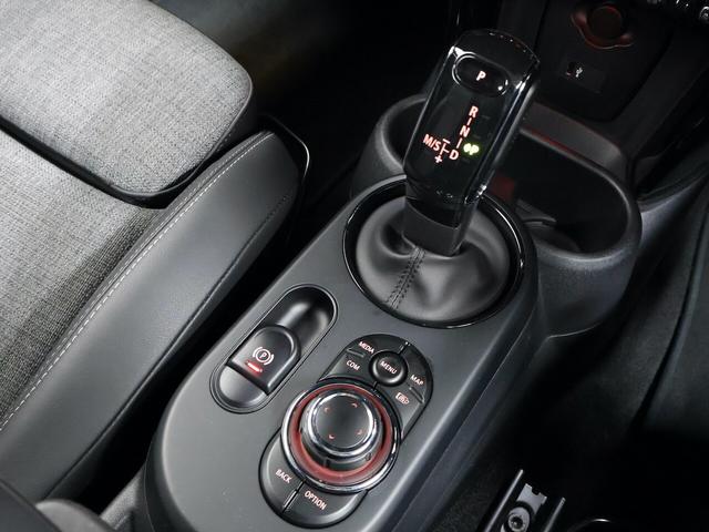 MINI クーパー 3ドア DCT AppleCarPlay アクティブクルーズ 前後障害物センサーRカメラ Bluetooth ETC LEDライト スマートキー USB 17インチホイール(43枚目)