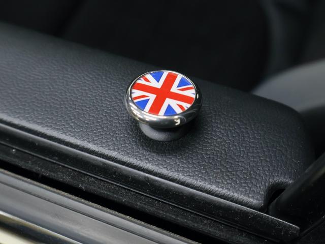MINI ジョンクーパーワークス クラブマン 純正ナビ ハーマンカードン アクテイブクルーズ 前後障害物センサーRカメラ シートヒーター USB スマートキー 専用19インチホイール Bluetooth LEDライト(6枚目)