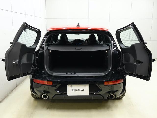 MINI ジョンクーパーワークス クラブマン 純正ナビ ハーマンカードン アクテイブクルーズ 前後障害物センサーRカメラ シートヒーター USB スマートキー 専用19インチホイール Bluetooth LEDライト(18枚目)