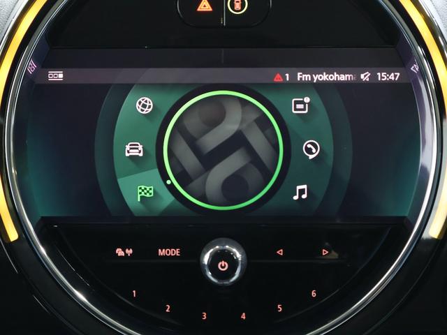 ＭＩＮＩ クーパーＳＤ　クロスオーバー　オール４　純正ナビ　ヘッドアップディスプレイ電動リアゲート　アクテイブクルーズ　前後障害物センサー　Ｒカメラ　シートヒーター　ＵＳＢ　スマートキー　純正１９インチホイール　Ｂｌｕｅｔｏｏｔｈ　ＬＥＤライト（29枚目）