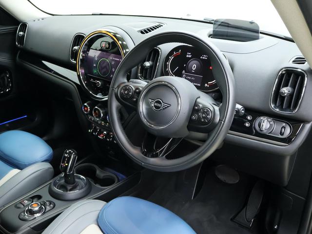 ＭＩＮＩ クーパーＳＤ　クロスオーバー　オール４　純正ナビ　ヘッドアップディスプレイ電動リアゲート　アクテイブクルーズ　前後障害物センサー　Ｒカメラ　シートヒーター　ＵＳＢ　スマートキー　純正１９インチホイール　Ｂｌｕｅｔｏｏｔｈ　ＬＥＤライト（33枚目）