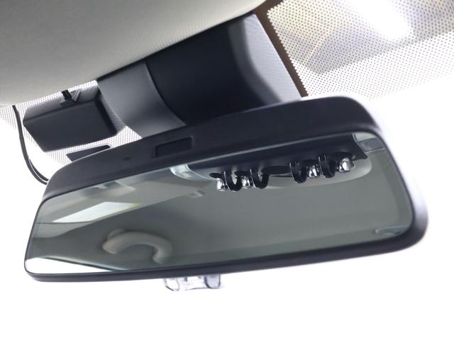 ＭＩＮＩ クーパーＳＤ　クロスオーバー　オール４　純正ナビ　ヘッドアップディスプレイ電動リアゲート　アクテイブクルーズ　前後障害物センサー　Ｒカメラ　シートヒーター　ＵＳＢ　スマートキー　純正１９インチホイール　Ｂｌｕｅｔｏｏｔｈ　ＬＥＤライト（47枚目）