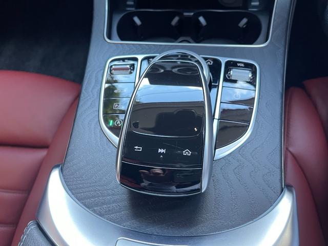 Ｃクラスステーションワゴン Ｃ２００ステーションワゴンアバンギャルドＡＭＧライン　レザーＥＸ＆エアバラＰＫＧ　スカーレット本革シート　パヒュームアトマイザー　空気清浄機能　フットトランクオープナー　ブルメスターサウンド　ワンオーナー　禁煙車　スペアキー　ナビＴＶバックカメラ　ＥＴＣ（25枚目）