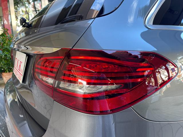 Ｃクラスステーションワゴン Ｃ２００ステーションワゴンアバンギャルドＡＭＧライン　レザーＥＸ＆エアバラＰＫＧ　スカーレット本革シート　パヒュームアトマイザー　空気清浄機能　フットトランクオープナー　ブルメスターサウンド　ワンオーナー　禁煙車　スペアキー　ナビＴＶバックカメラ　ＥＴＣ（46枚目）