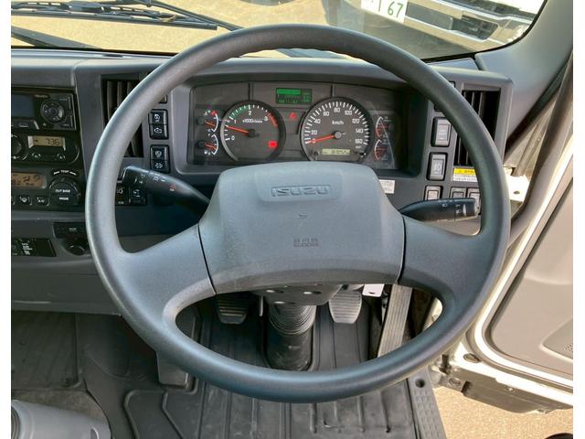 フォワード  トラック MT ETC バックカメラ キーレスエントリー エアコン 運転席エアバッグ ミュージックプレイヤー接続可(2枚目)