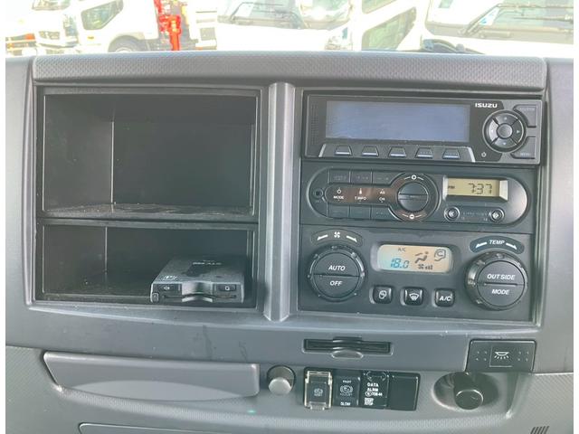 フォワード  トラック MT ETC バックカメラ キーレスエントリー エアコン 運転席エアバッグ ミュージックプレイヤー接続可(4枚目)