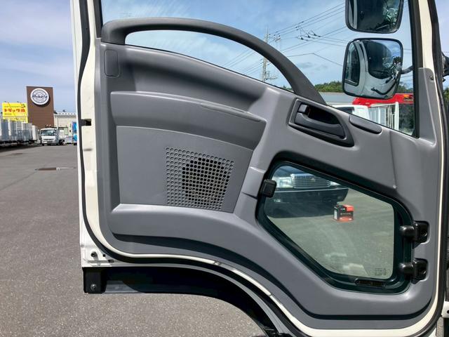 フォワード  トラック MT ETC バックカメラ キーレスエントリー エアコン 運転席エアバッグ ミュージックプレイヤー接続可(34枚目)