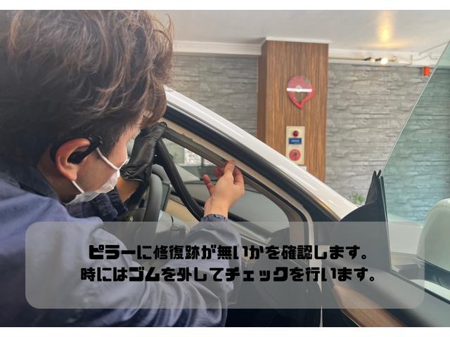 アリュール　電気モーター出力１３６馬力（１００ｋＷ）／トルク２６０Ｎｍ　搭載バッテリー５０ｋｗｈ　ＪＣ０８モード航続距離３８５ｋｍ　ＬＥＤヘッドライト　　純正１７インチＡＷ(51枚目)