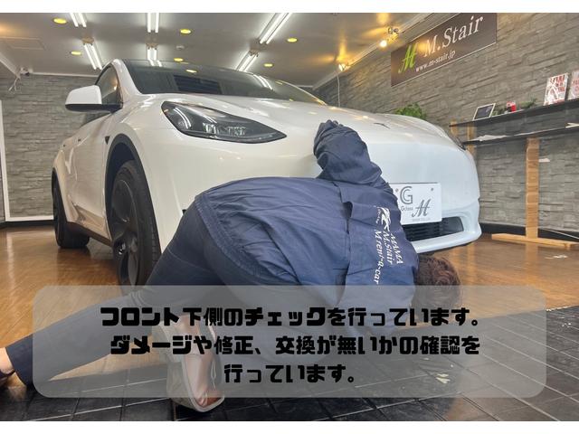 ｅ－２００８ アリュール　電気モーター出力１３６馬力（１００ｋＷ）／トルク２６０Ｎｍ　搭載バッテリー５０ｋｗｈ　ＪＣ０８モード航続距離３８５ｋｍ　ＬＥＤヘッドライト　　純正１７インチＡＷ（52枚目）