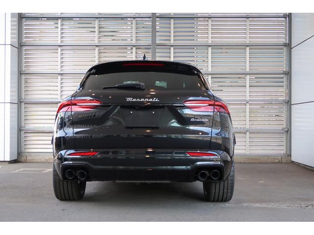 グレカーレ Ｎｅｒｏ　Ｉｎｆｉｎｉｔｏ　国内限定２０台　パワーシート　革シート　　スマートキー　パノラマガラスサンルーフ　地デジＴＶ　電動格納ミラー　ＡＣＣ　ＬＫＡ（6枚目）