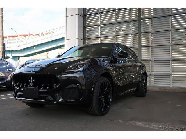 グレカーレ Ｎｅｒｏ　Ｉｎｆｉｎｉｔｏ　国内限定２０台　パワーシート　革シート　　スマートキー　パノラマガラスサンルーフ　地デジＴＶ　電動格納ミラー　ＡＣＣ　ＬＫＡ（9枚目）