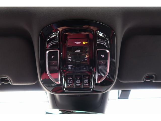 グレカーレ Ｎｅｒｏ　Ｉｎｆｉｎｉｔｏ　国内限定２０台　パワーシート　革シート　　スマートキー　パノラマガラスサンルーフ　地デジＴＶ　電動格納ミラー　ＡＣＣ　ＬＫＡ（68枚目）