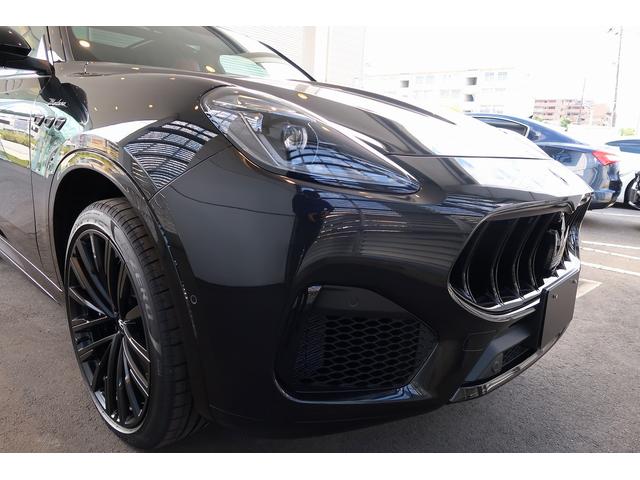 グレカーレ Ｎｅｒｏ　Ｉｎｆｉｎｉｔｏ　国内限定２０台　パワーシート　革シート　　スマートキー　パノラマガラスサンルーフ　地デジＴＶ　電動格納ミラー　ＡＣＣ　ＬＫＡ（72枚目）