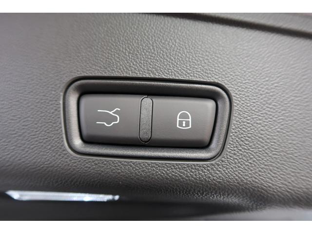 グレカーレ Ｍｏｄｅｎａ　パノラマサンルーフ　エアサスペンション　セキュリティーアラーム　衝突軽減ブレーキ（29枚目）