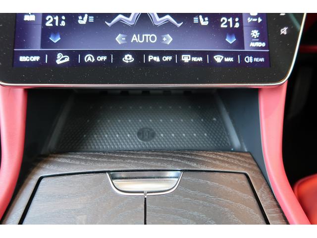 グレカーレ Ｍｏｄｅｎａ　パノラマサンルーフ　エアサスペンション　セキュリティーアラーム　衝突軽減ブレーキ（61枚目）