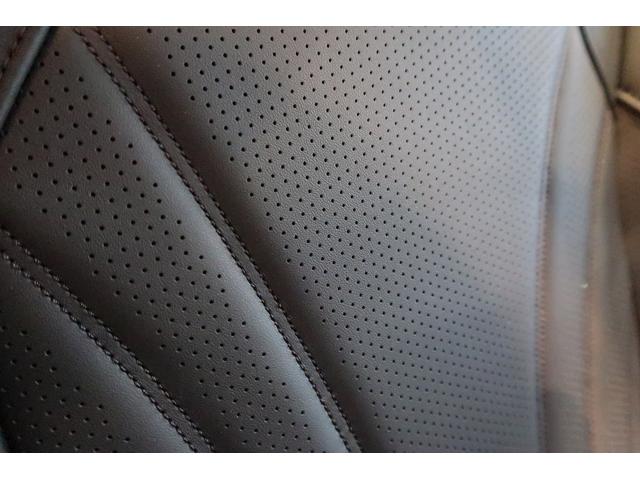 グレカーレ モデナ パノラマサンルーフ セキュリティーアラーム 衝突軽減ブレーキ ブレーキキャリパーブラック テックアシストパッケージ 20インチエテレ鍛造(グロスブラック) スタッガードホイール(32枚目)