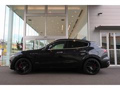 �ͣ����������ĥ�Ǥϡ����硼�롼��ˤƿ��֣��沰��Ÿ����ˣ�����ǥ����ץ쥤���Ƥ���ޤ���������١��ͣ����������ĥ�ؤ���줯�������ޤ������ͤΤ����򿴤�ꤪ�Ԥ����Ƥ���ޤ��� 3