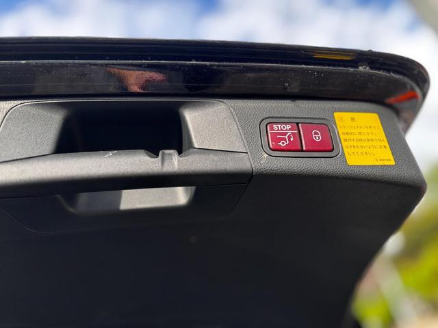 Cクラスステーションワゴン C200 ステーションワゴン スポーツ エアサス HUD 禁煙車 純正ナビ&フルセグ&ETC&バックカメラ ヘッドアップディスプレイ オートリヤハッチ シートヒーター(19枚目)