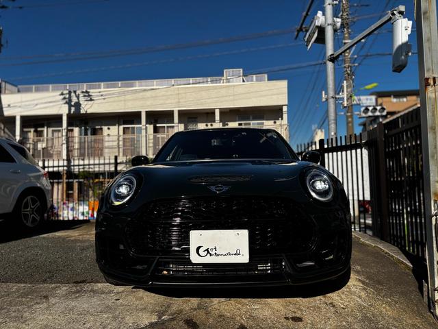 MINI ジョンクーパーワークス クラブマン 4WD 禁煙車 ブラックエクステリア 前後ドラレコ シートヒーター ルーフブラックラッピング 19AW(3枚目)