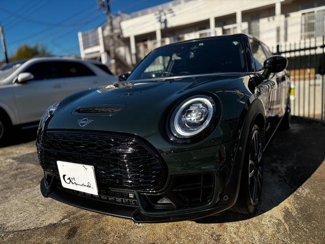 MINI ジョンクーパーワークス クラブマン 4WD 禁煙車 ブラックエクステリア 前後ドラレコ シートヒーター ルーフブラックラッピング 19AW(4枚目)