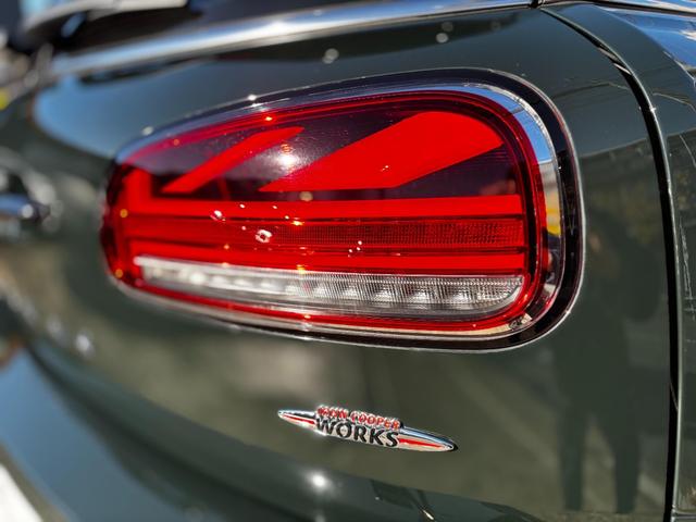 MINI ジョンクーパーワークス クラブマン 4WD 禁煙車 ブラックエクステリア 前後ドラレコ シートヒーター ルーフブラックラッピング 19AW(36枚目)