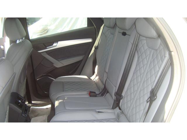 Q5スポーツバック ハイスタイル ディーゼルターボ 4WD 1オーナー 禁煙 前後ドライブレコーダー(14枚目)