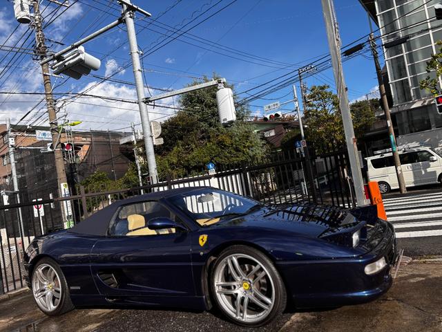 355F1 スパイダー タイミングベルト&ウォーターポンプ交換済 左ハンドル(7枚目)