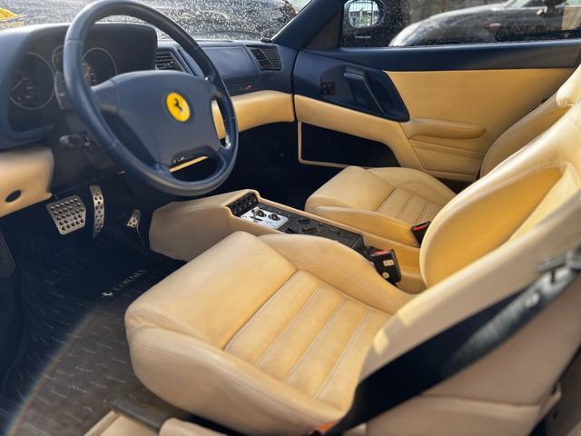 355F1 スパイダー タイミングベルト&ウォーターポンプ交換済 左ハンドル(18枚目)